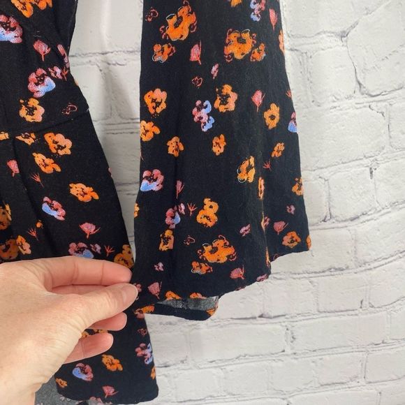 Free People L’Amour Printed Romper Black Long Sleeve Size 0 - Picture 4 of 9